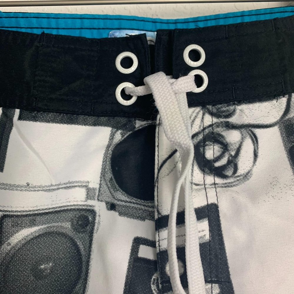OP Swim Shorts Radio Boom Box Size 38 - Picture 4 of 8